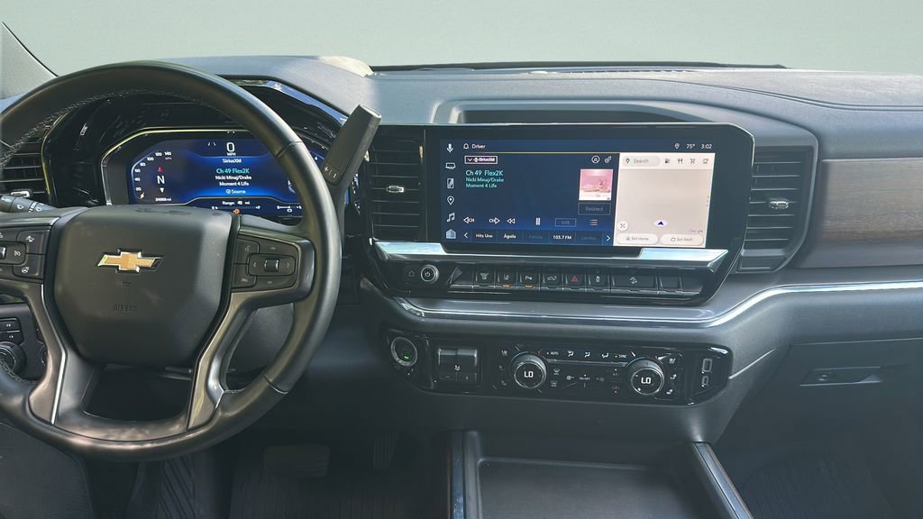 Used 2024 Chevrolet Silverado 2500 High Country w/ High Country Premium Package AWD/4WD image 20