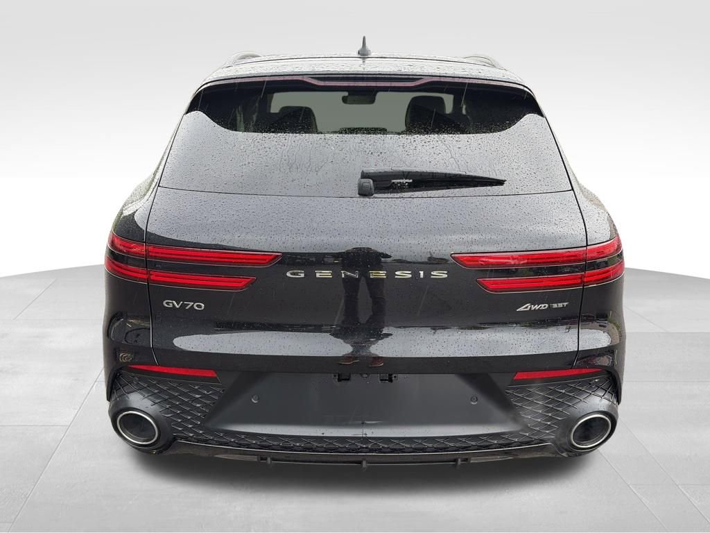 Used 2024 Genesis GV70 3.5T Sport w/ Sport Prestige Package AWD/4WD image 26