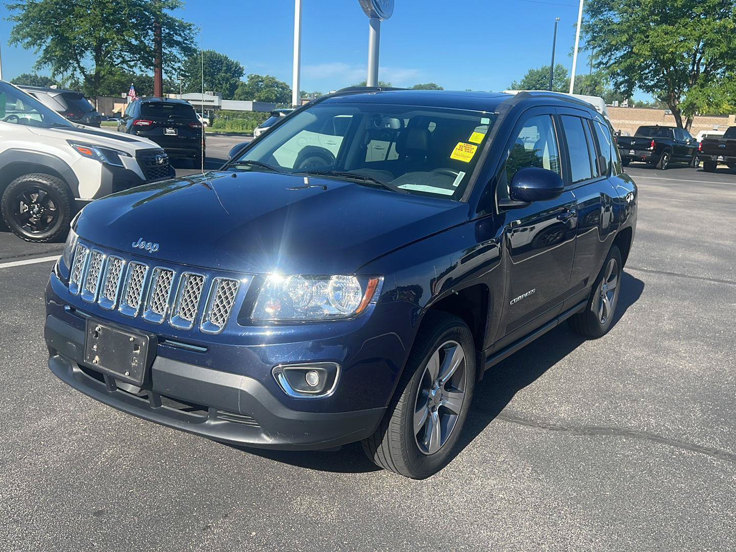 Used 2016 Jeep Compass High Altitude FWD image 14