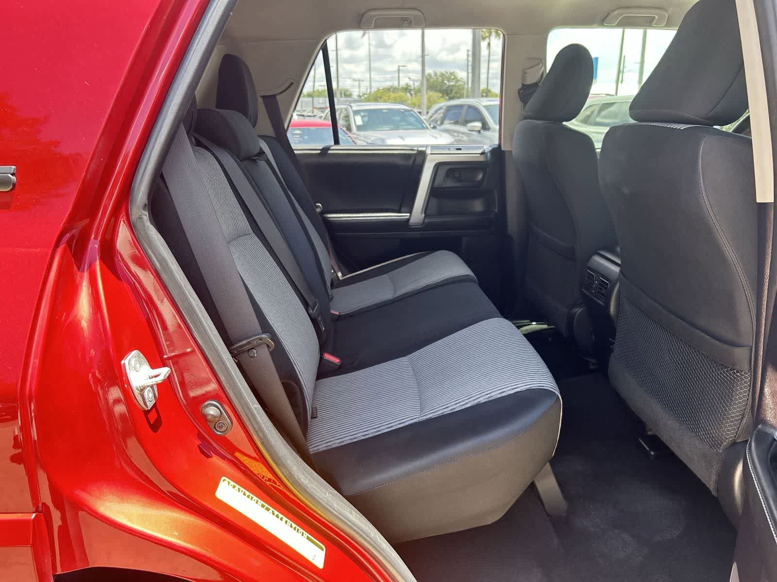 Used 2015 Toyota 4Runner SR5 AWD/4WD image 13