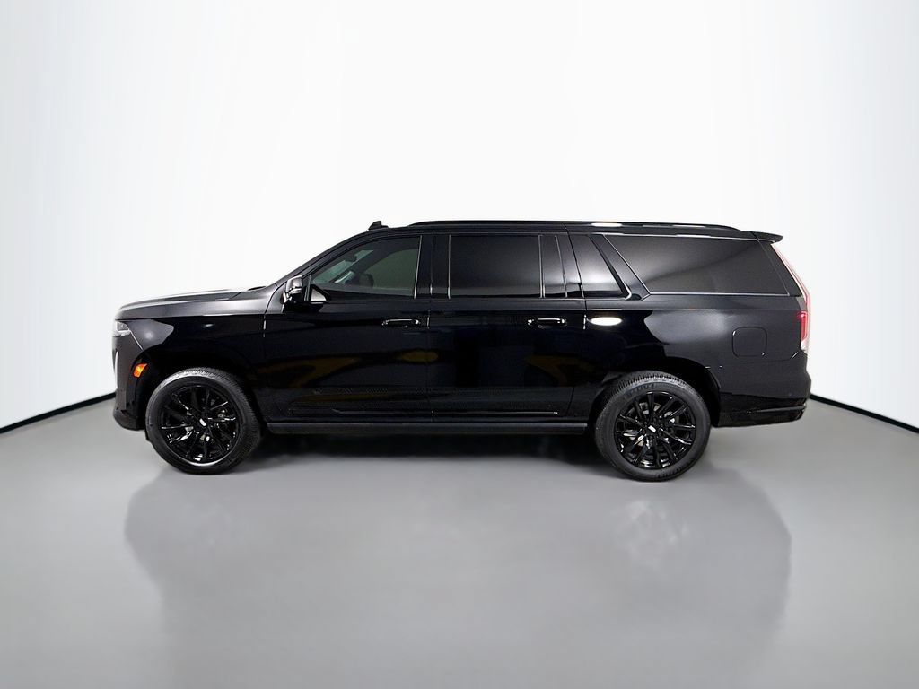 Used 2024 Cadillac Escalade ESV Sport Platinum w/ LPO, ONYX Package AWD/4WD image 8