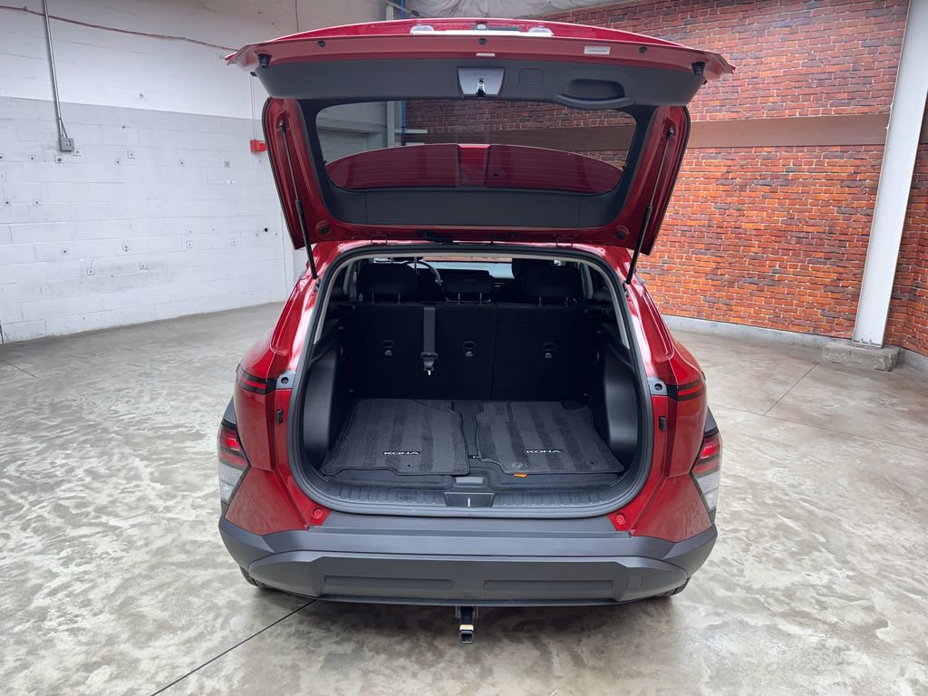 Used 2025 Hyundai Kona SEL AWD/4WD image 26