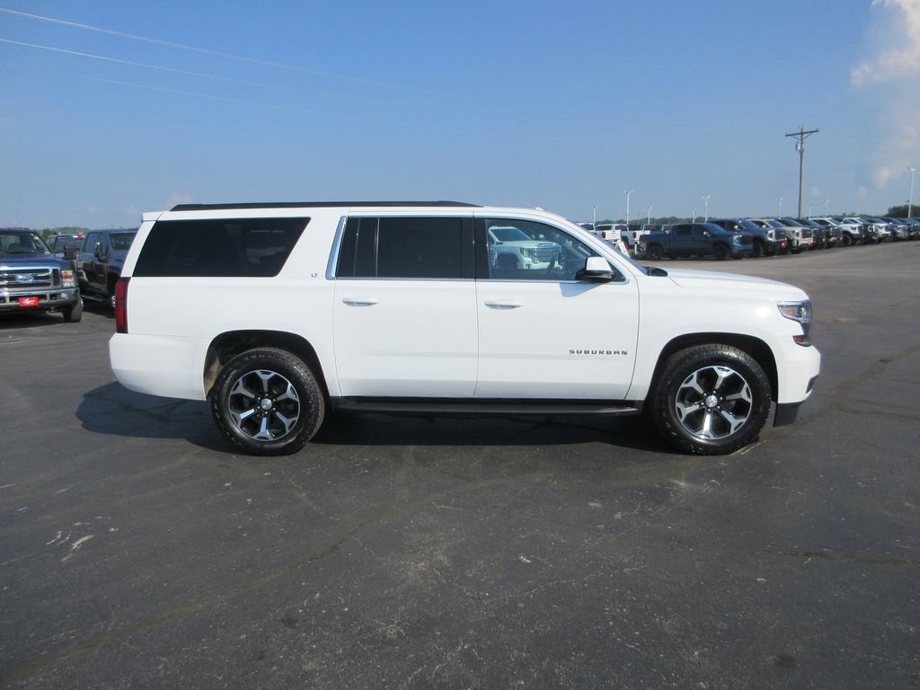 Used 2019 Chevrolet Suburban LT AWD/4WD image 5