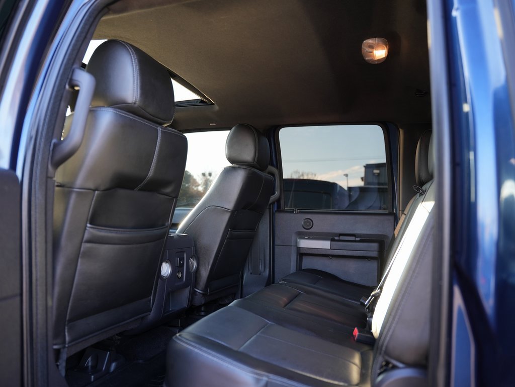 Used 2015 Ford F350 Lariat image 37