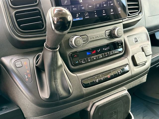 Used 2024 RAM ProMaster 2500 w/ Premium Convenience Group image 12