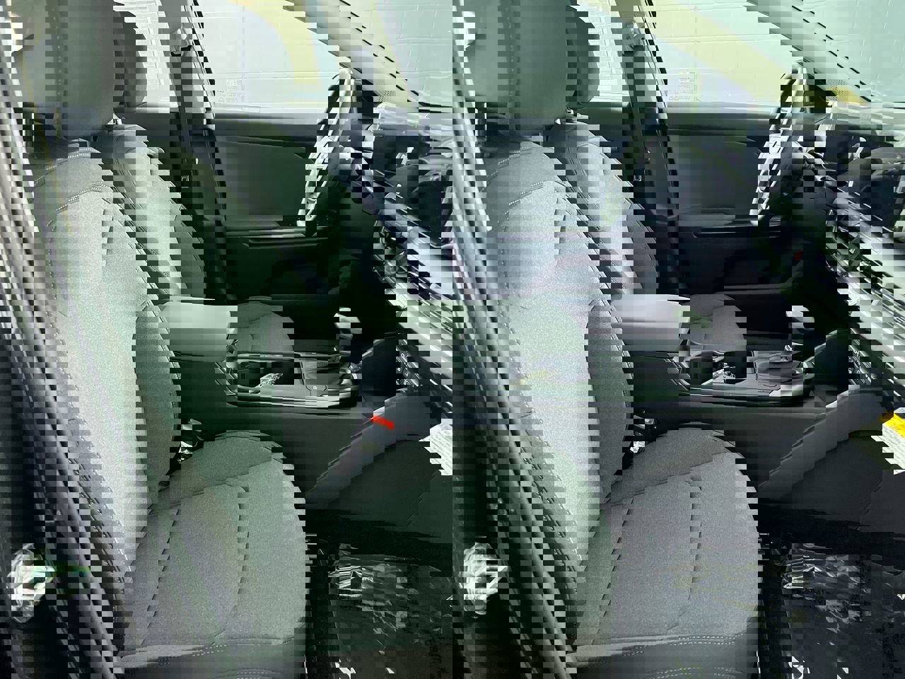 New 2025 Kia K4 LXS image 31