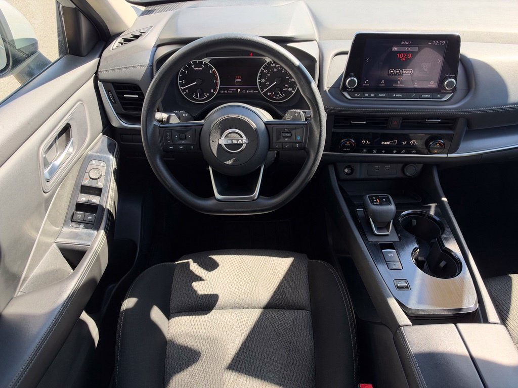 Used 2024 Nissan Rogue SV FWD image 19