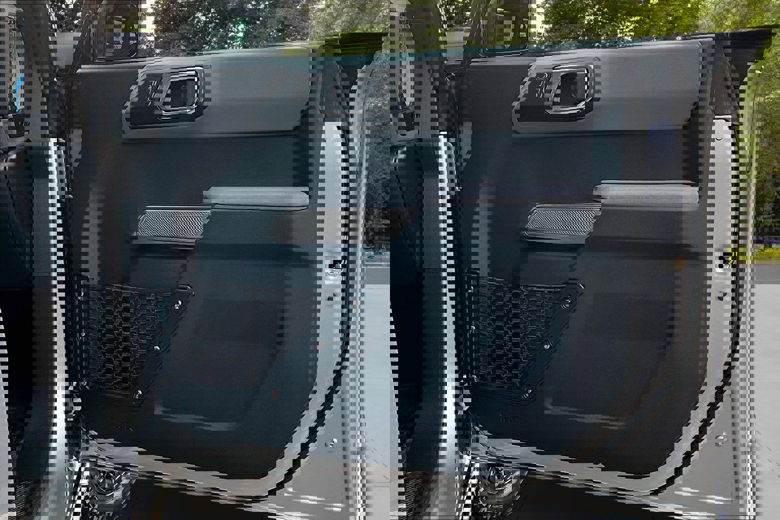 Certified 2022 Ford Bronco Black Diamond image 31