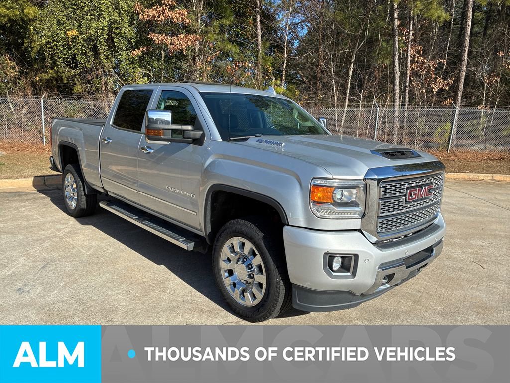 Used 2019 GMC Sierra 2500 Denali w/ Duramax Plus Package image 4