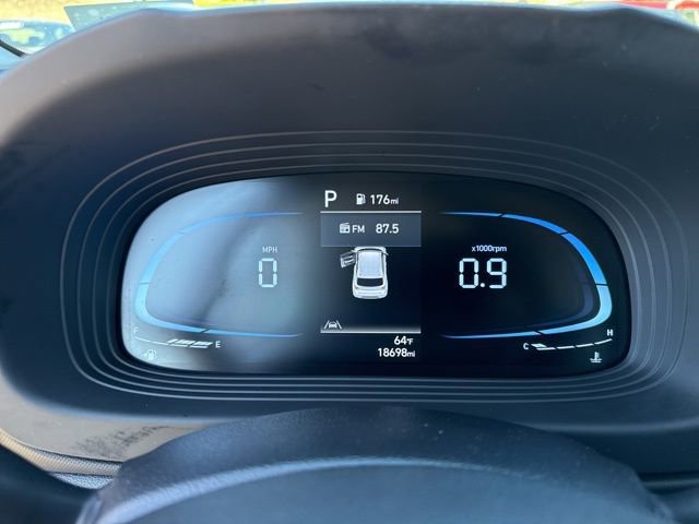 Certified 2023 Hyundai Venue SEL image 13