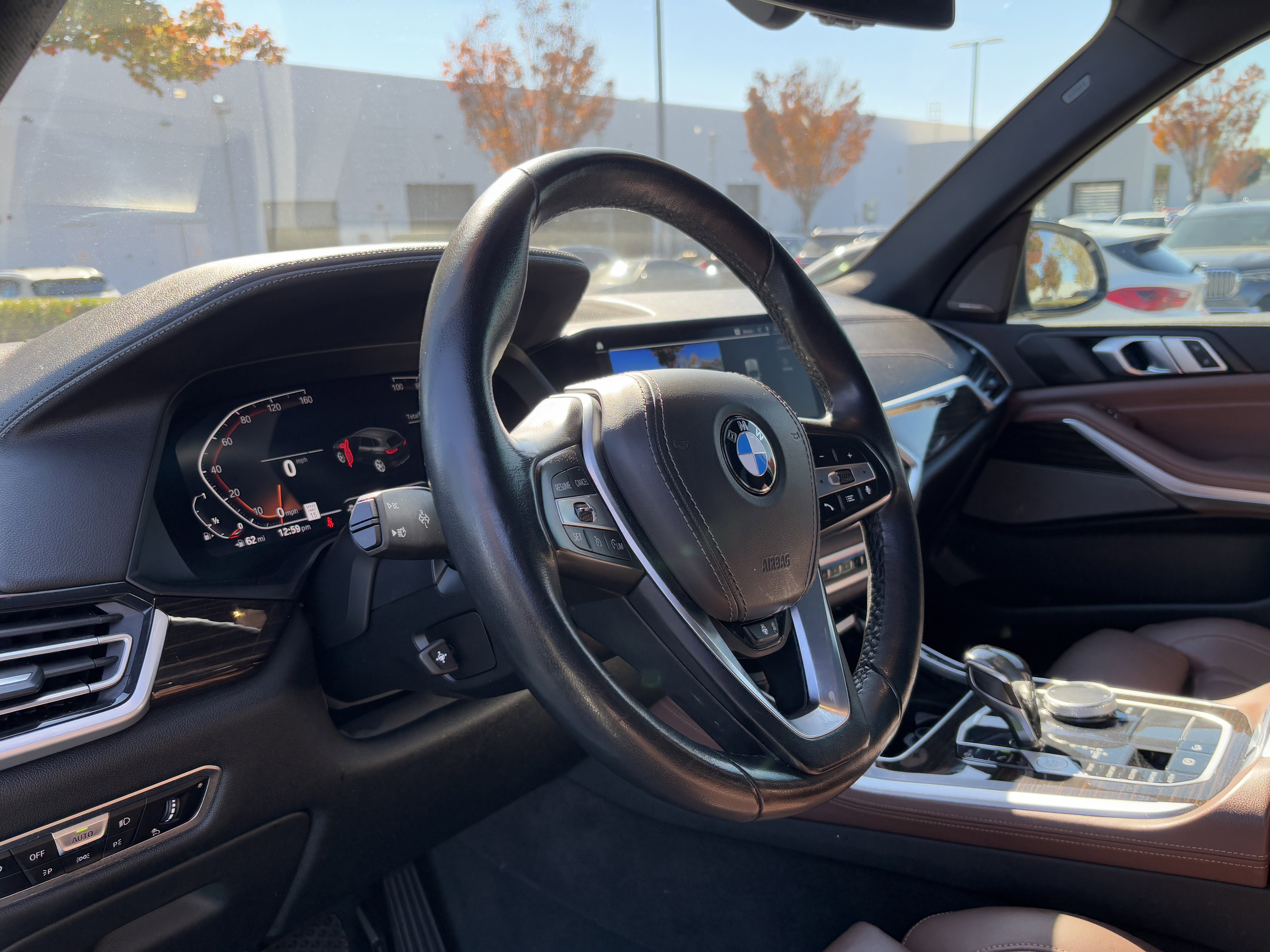 Used 2021 BMW X5 xDrive40i w/ Premium Package image 16