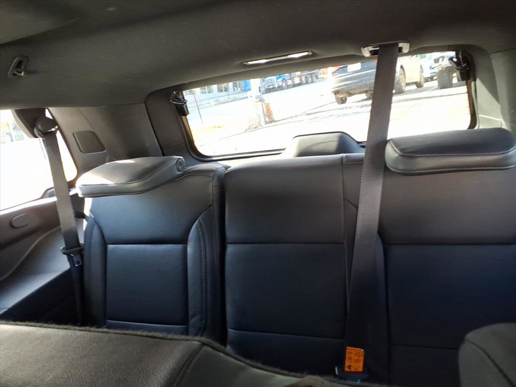 Used 2023 Chevrolet Tahoe LS image 13