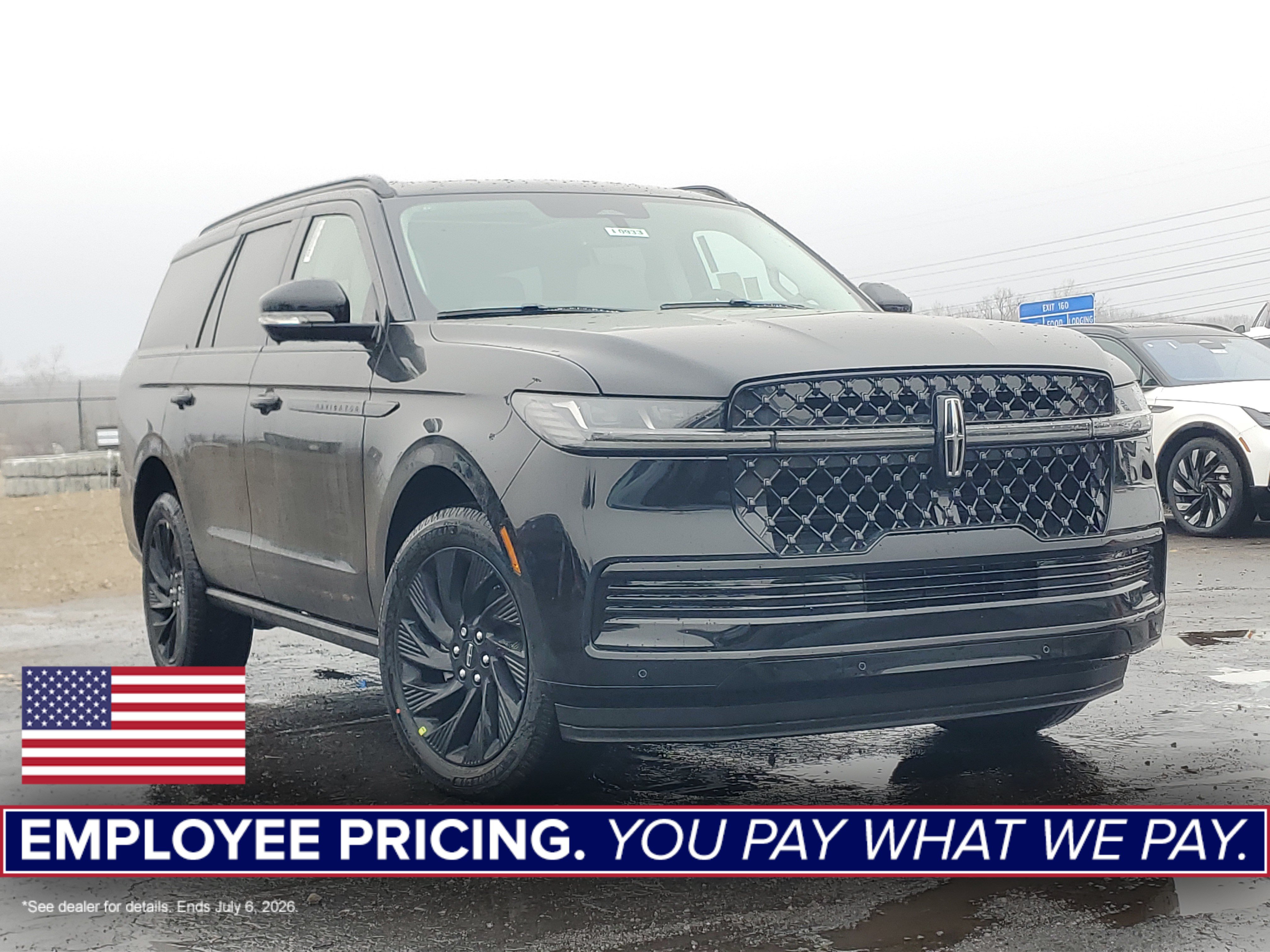 New 2026 Lincoln Navigator Reserve w/ Jet Appearance Package AWD/4WD image 1