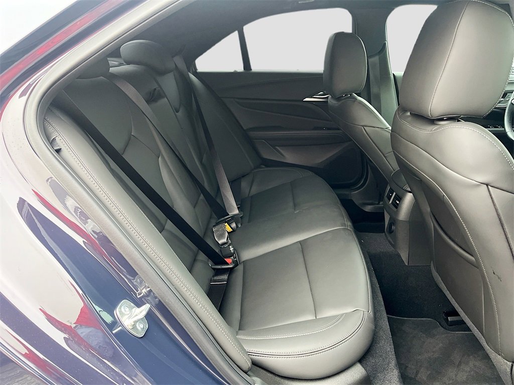 Used 2025 Cadillac CT4 Luxury image 26