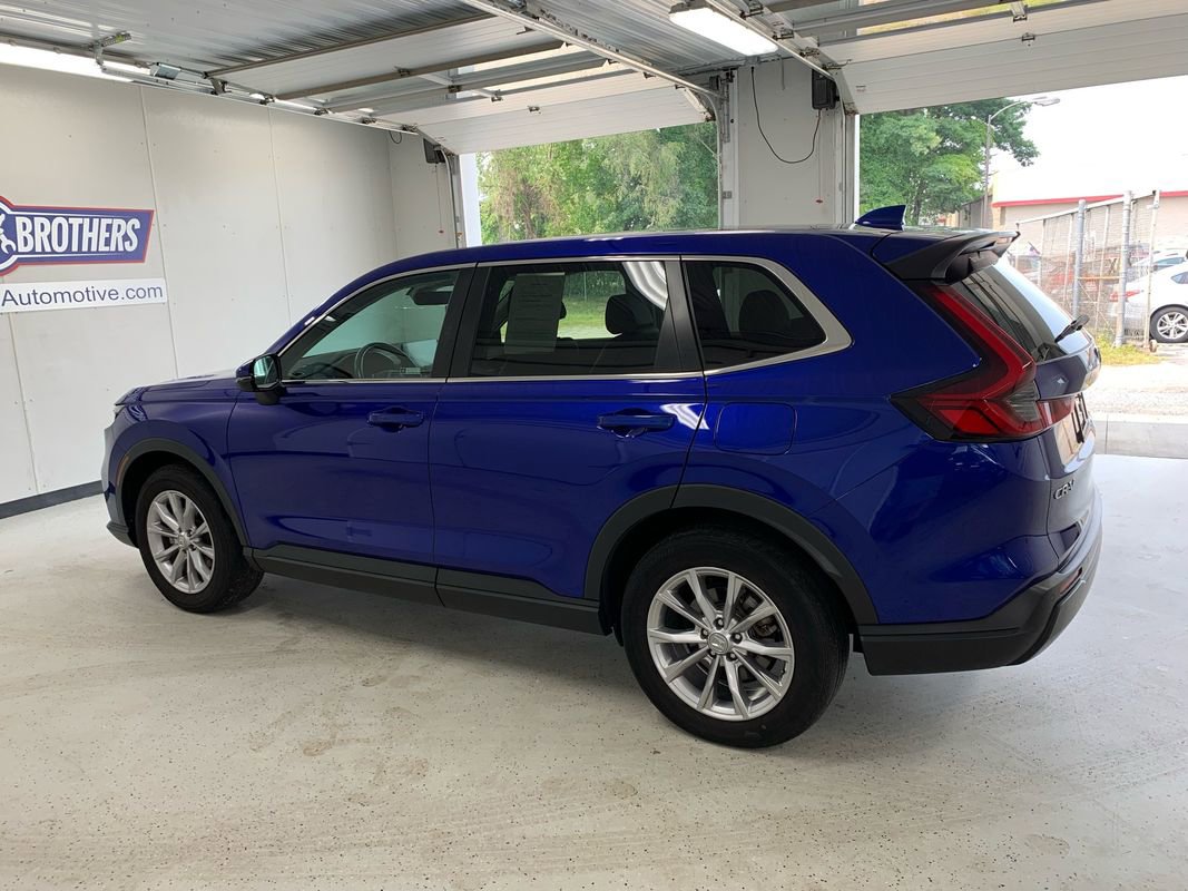 Used 2023 Honda CR-V EX-L image 3