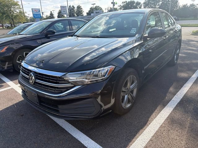 Used 2024 Volkswagen Jetta SE FWD image 5