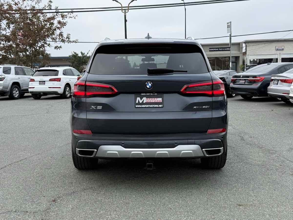 Used 2019 BMW X5 xDrive40i w/ Premium Package 2 image 9
