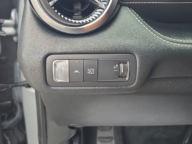 Certified 2025 Chevrolet Blazer EV LT FWD image 21