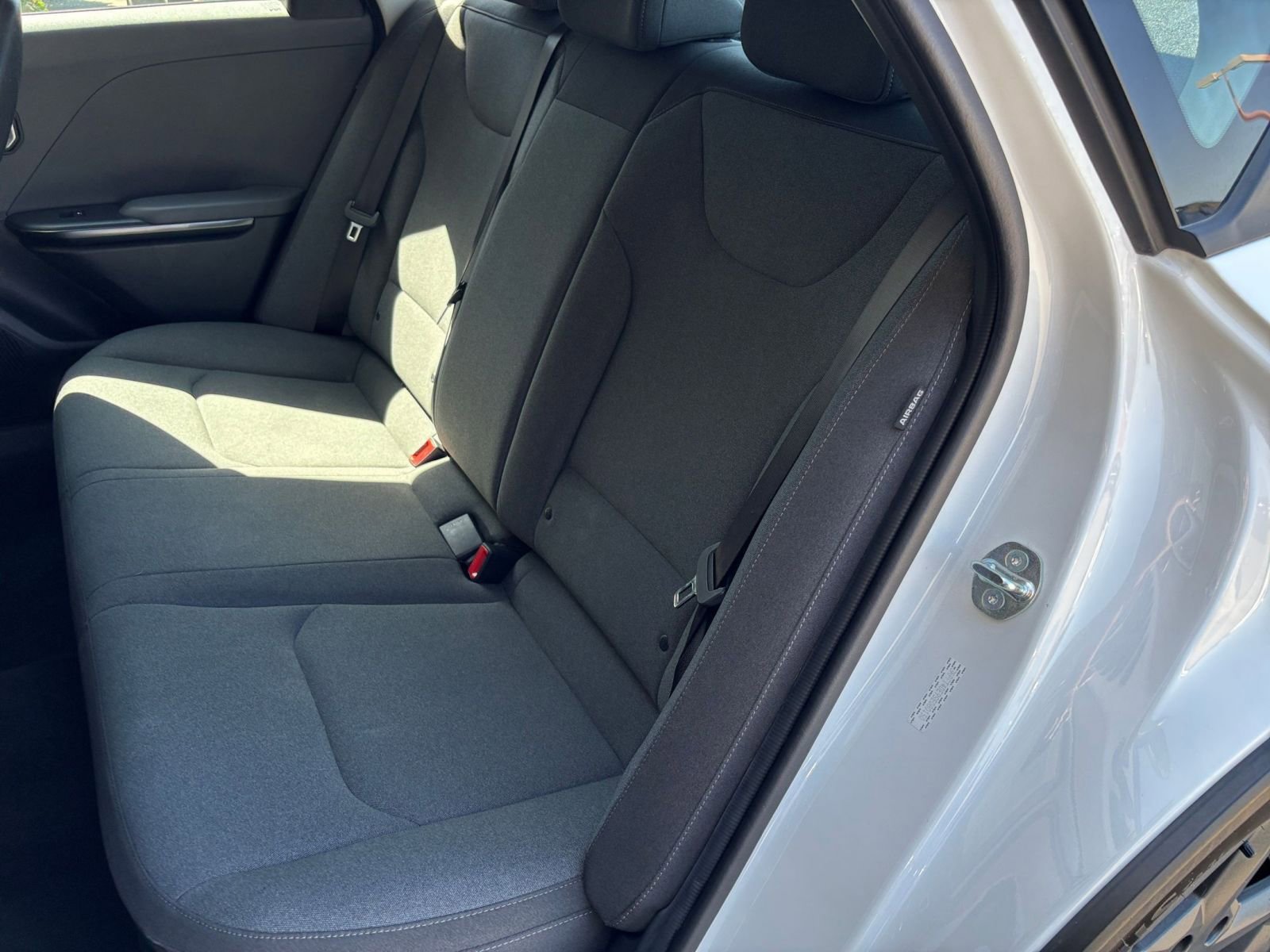 Used 2025 Kia K4 FWD image 37