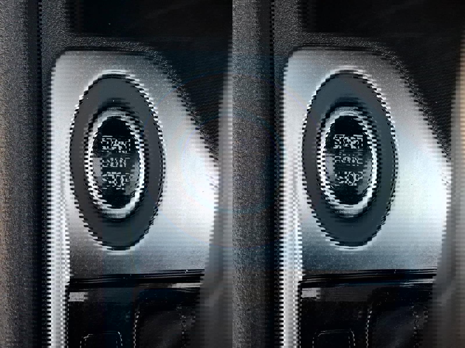 Used 2025 Nissan Sentra SV image 19