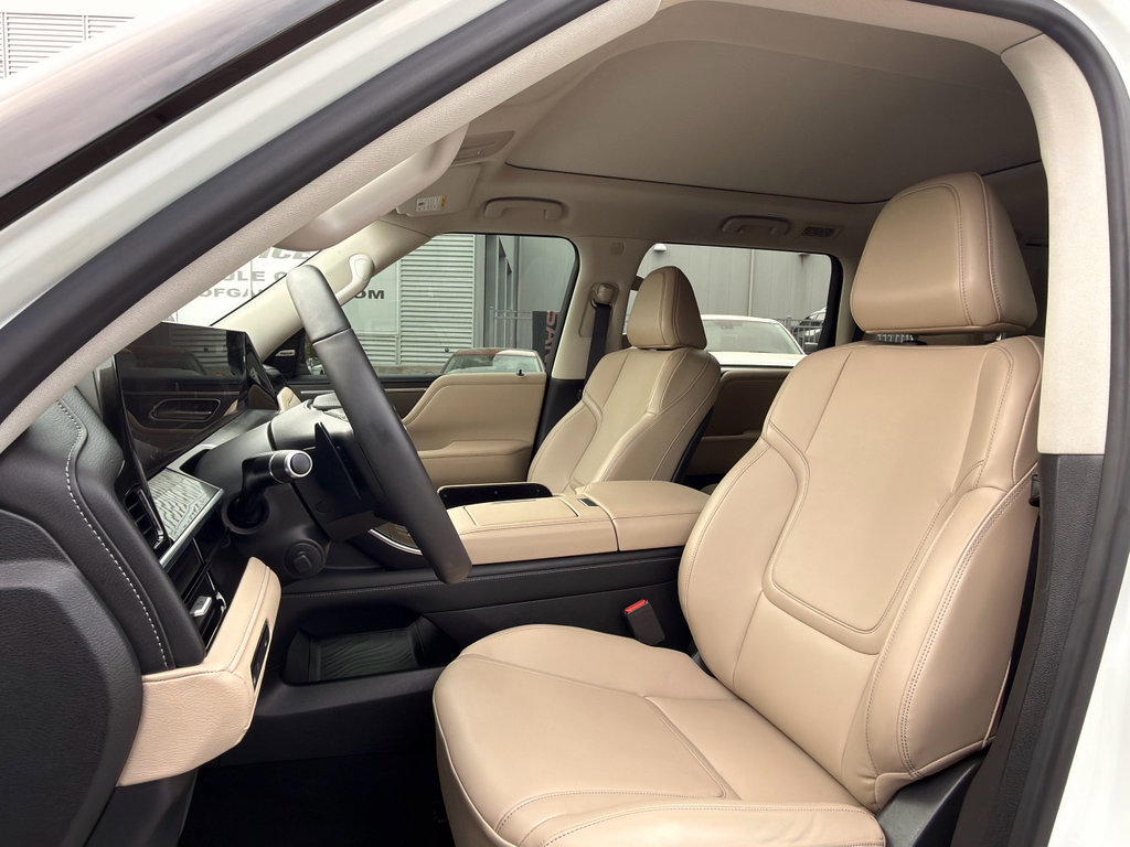 Used 2025 INFINITI QX80 Pure image 10