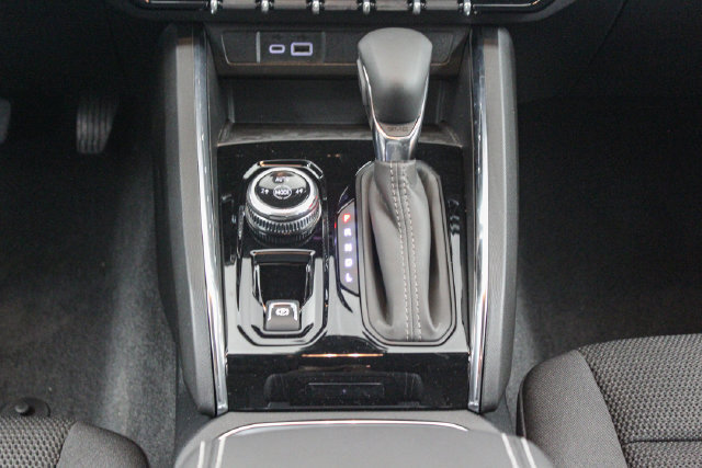 New 2026 GMC Canyon Elevation w/ Convenience Package AWD/4WD image 22