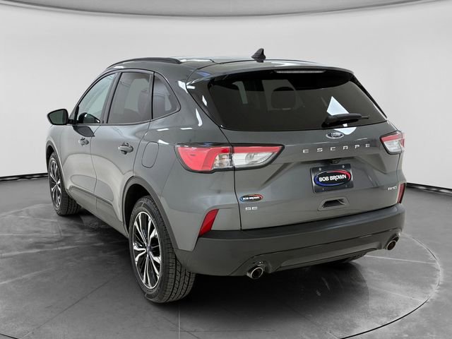 Used 2021 Ford Escape SE w/ SE Sport Appearance Package AWD/4WD image 5
