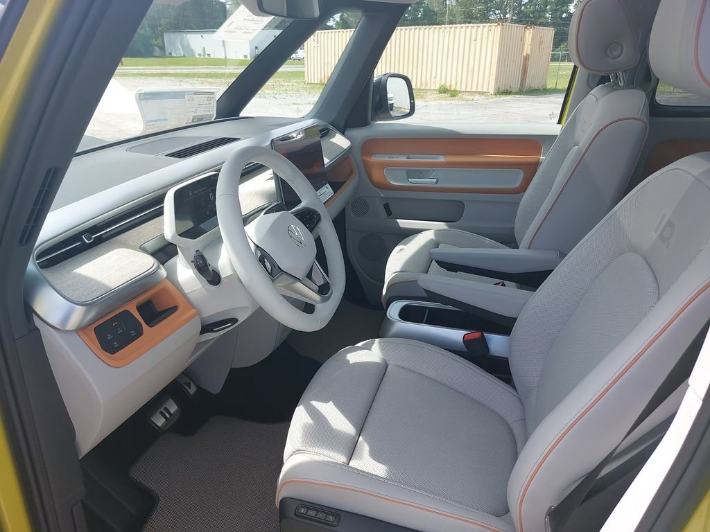 New 2025 Volkswagen ID. Buzz 1st Edition image 17