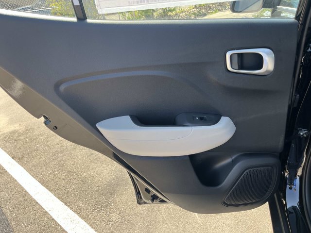 New 2026 Hyundai Venue SEL FWD image 19
