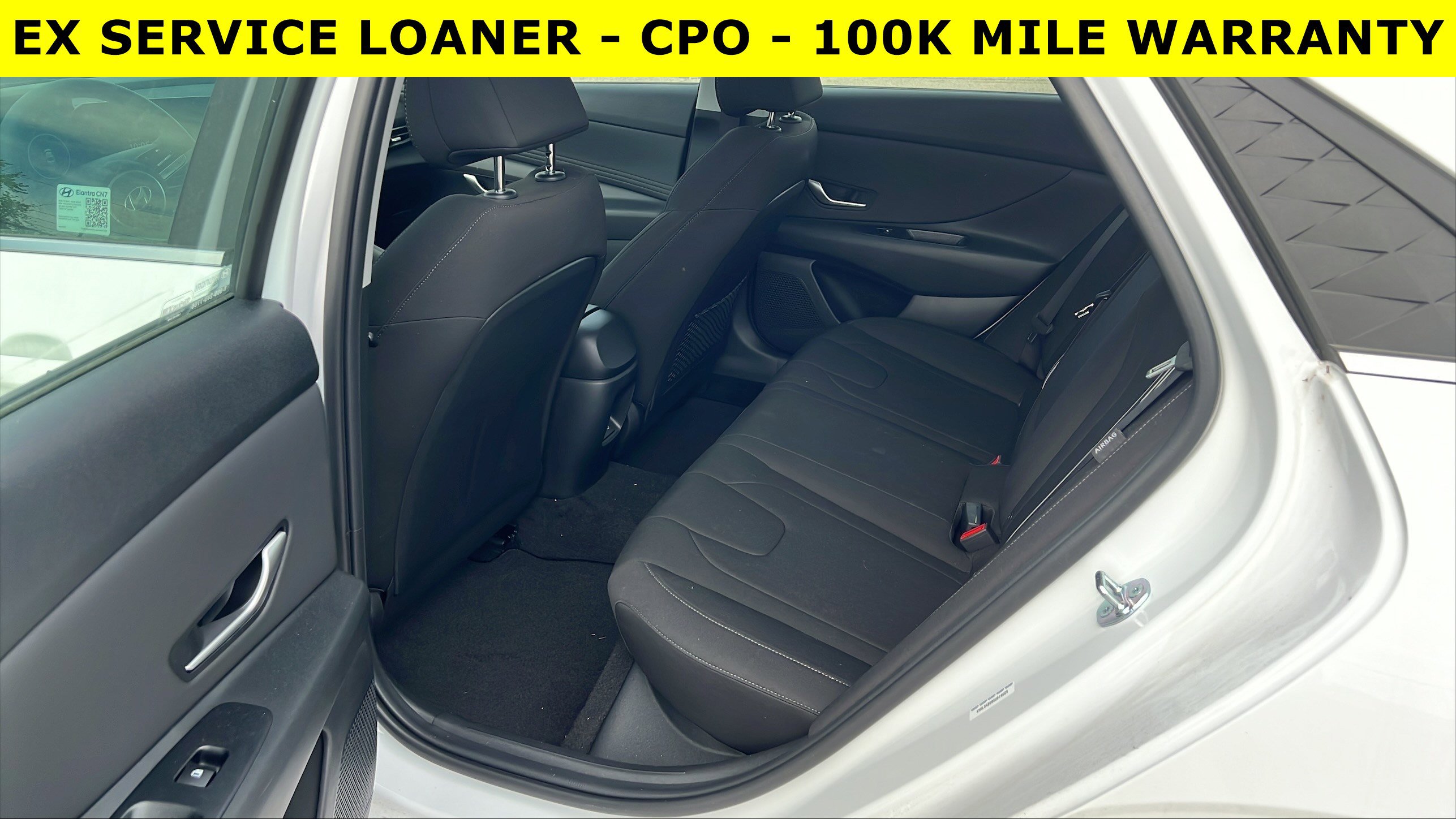 Used 2025 Hyundai Elantra SEL image 10