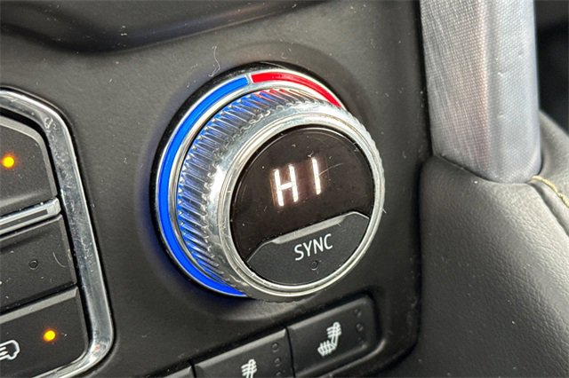 Used 2021 GMC Yukon SLT w/ SLT Luxury Plus Package image 31