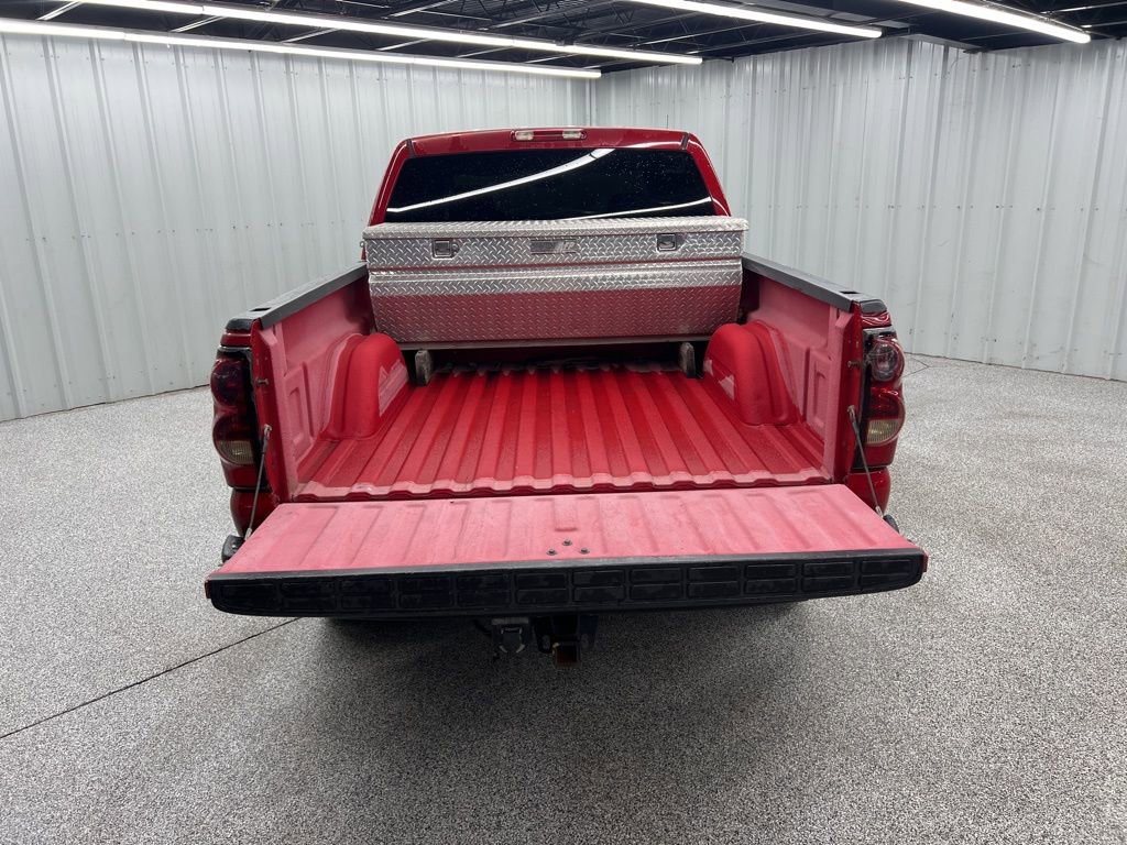 Used 2005 Chevrolet Silverado 1500 w/ Light Duty Power Package image 9