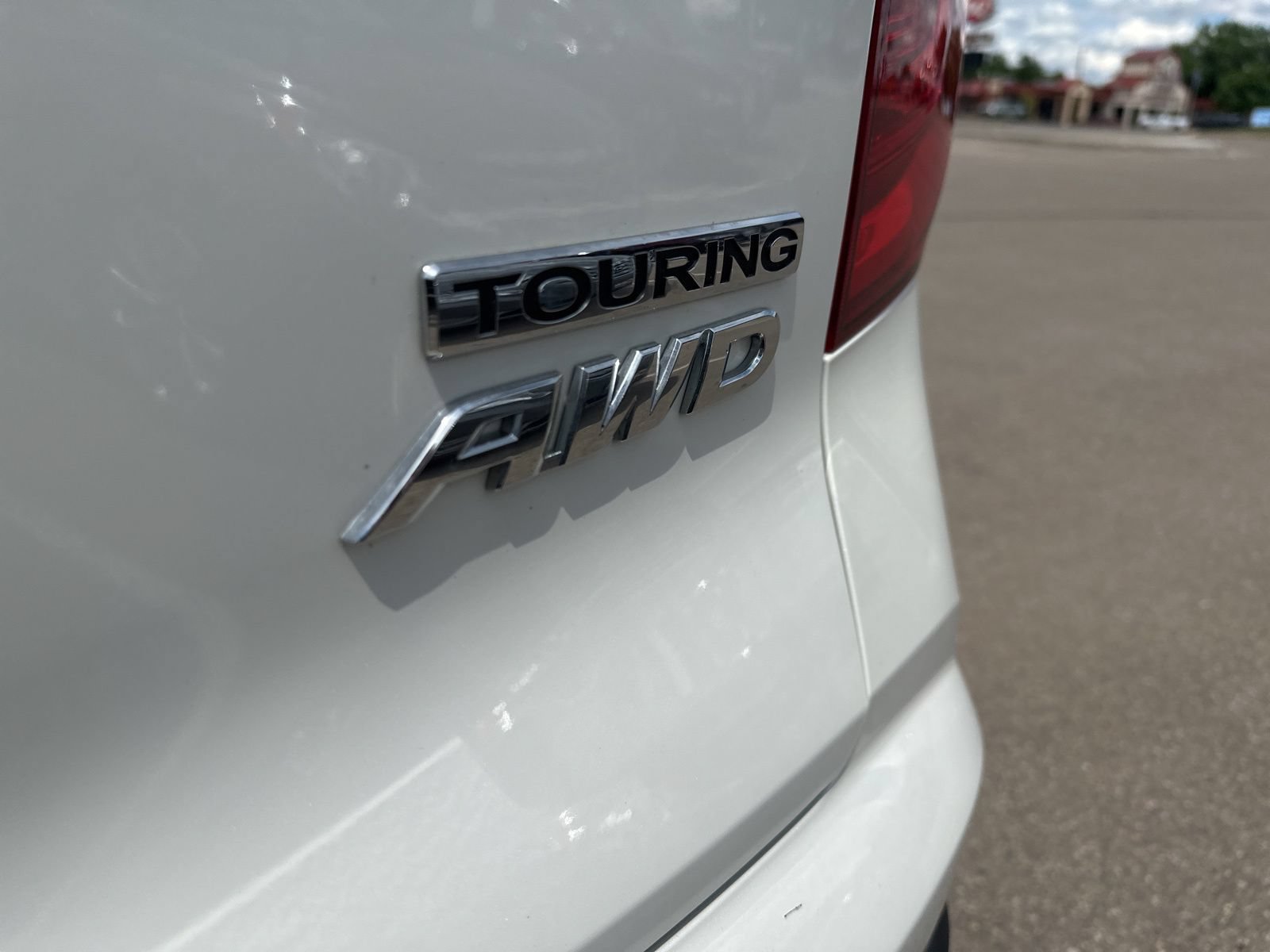 Used 2018 Honda Pilot Touring image 5