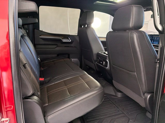 Used 2024 Chevrolet Silverado 1500 High Country w/ High Country Premium Package AWD/4WD image 42