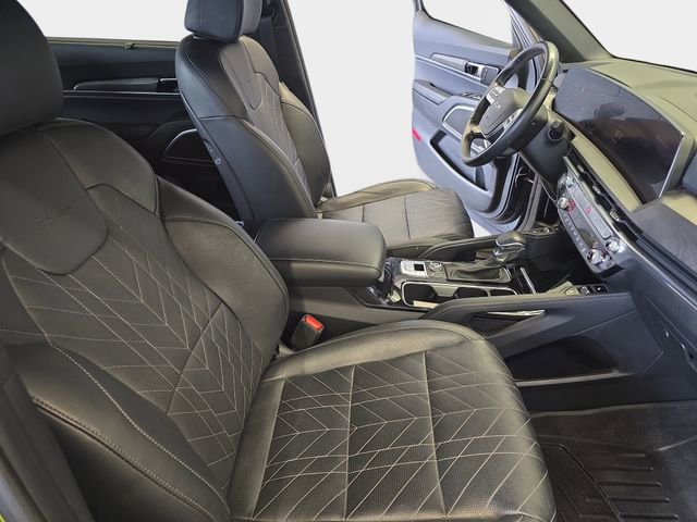 Used 2023 Kia Telluride SX X-Line image 12