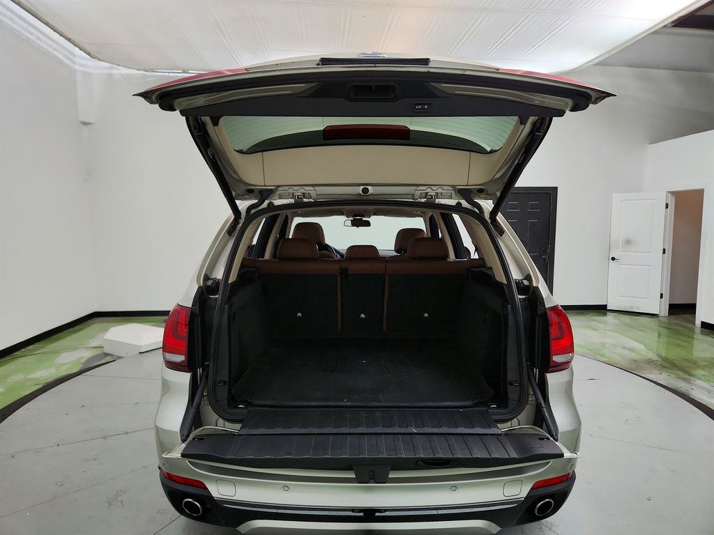 Used 2014 BMW X5 xDrive35d AWD/4WD image 31