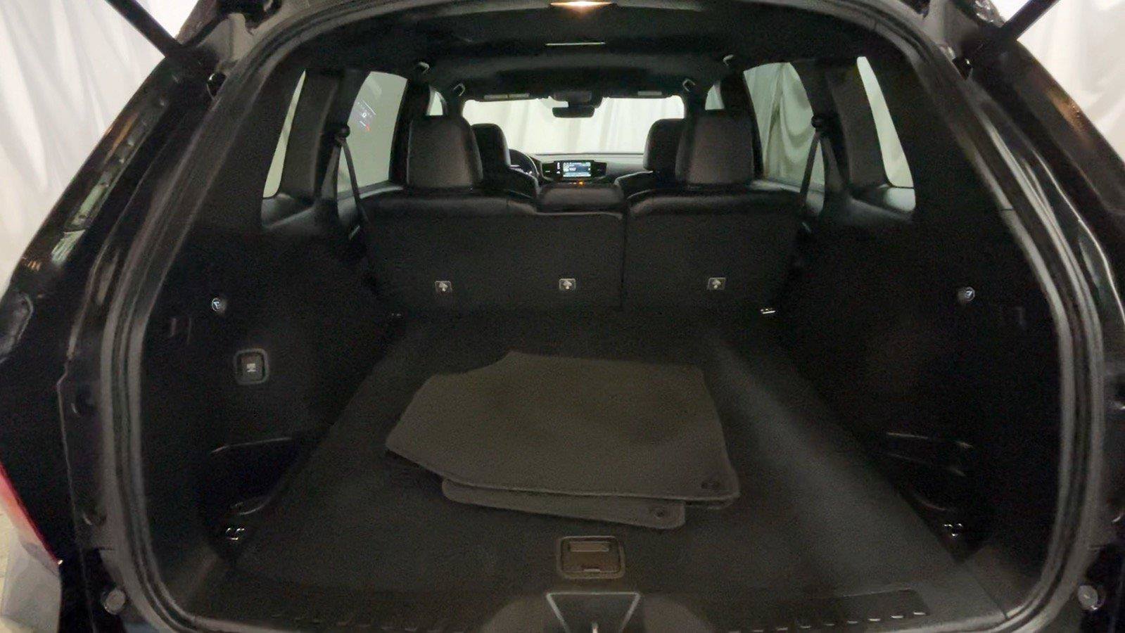 Certified 2025 Honda Passport EX-L image 22