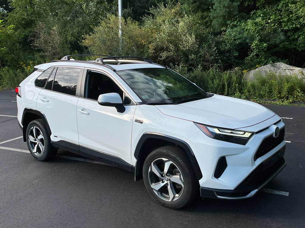 Certified 2023 Toyota RAV4 SE w/ Weather & Moonroof Package AWD/4WD image 36