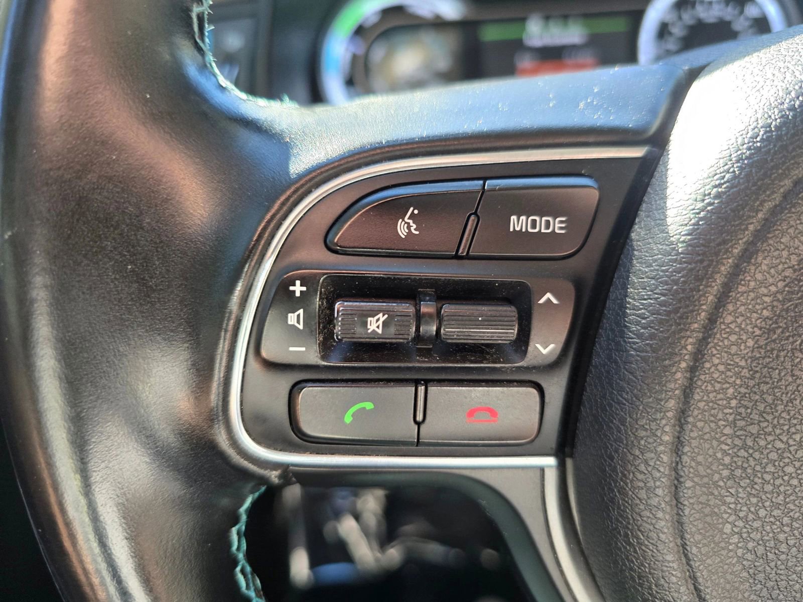 Used 2018 Kia Niro LX image 23