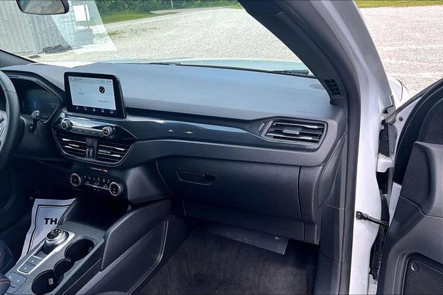 Used 2025 Ford Escape ST-Line FWD image 15