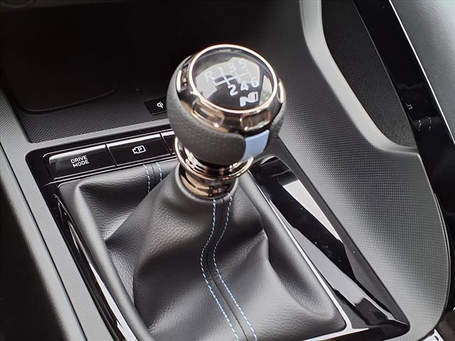 New 2025 Hyundai Elantra N image 21