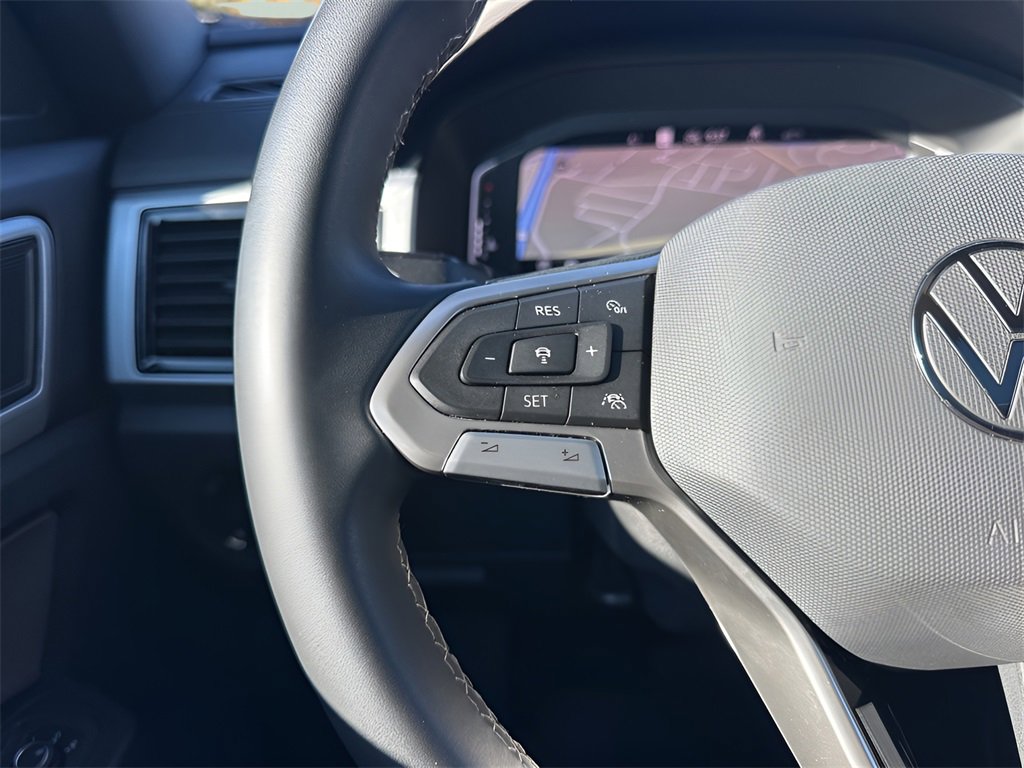 Used 2023 Volkswagen Atlas Cross Sport SEL image 16