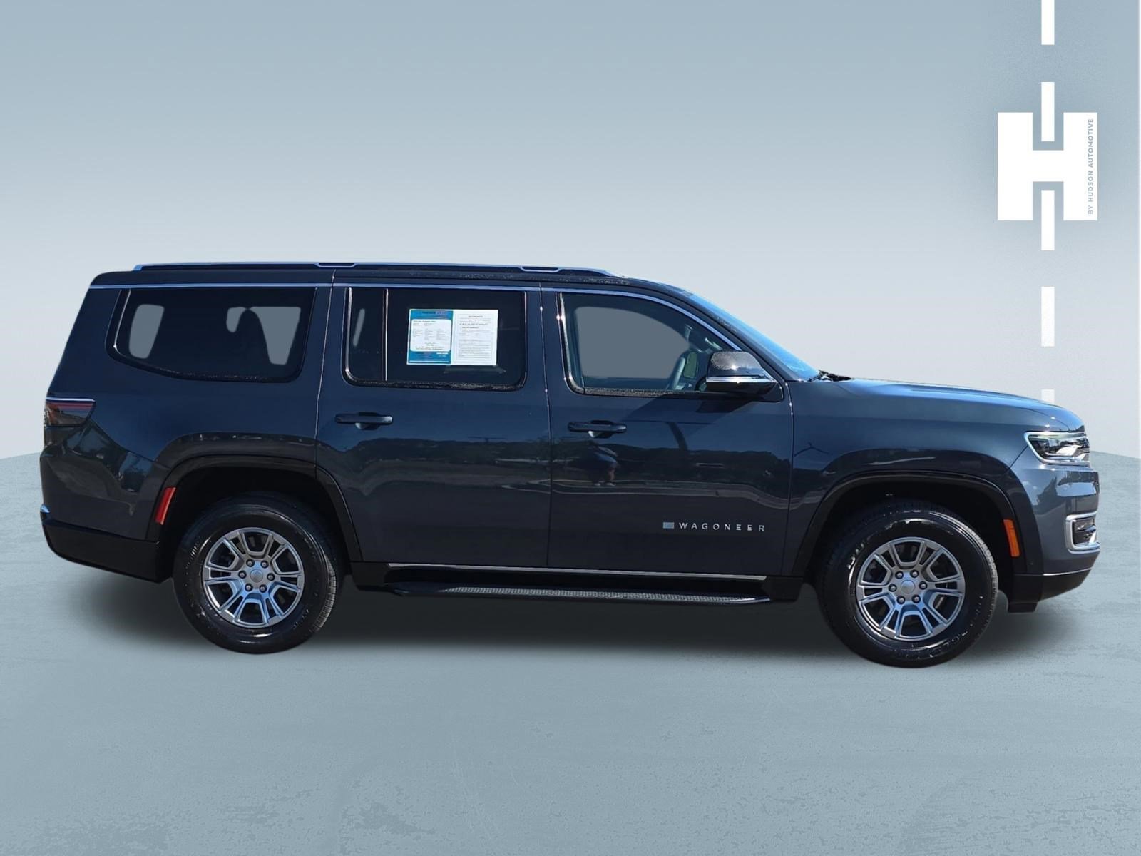 Used 2024 Jeep Wagoneer 4WD image 3