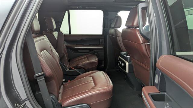 Used 2024 Ford Expedition Limited RWD image 21