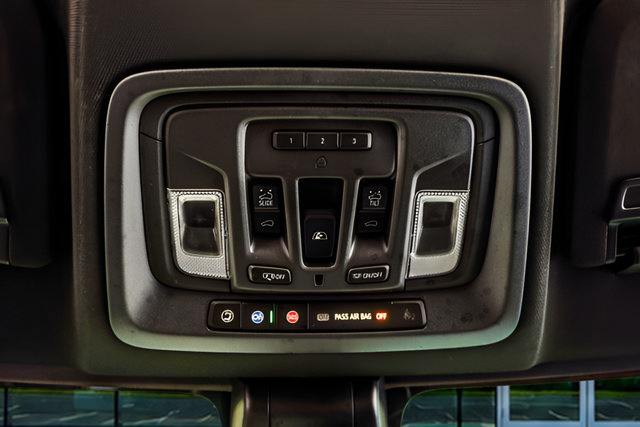 Used 2021 Chevrolet Silverado 3500 High Country w/ Z71 Off-Road Package AWD/4WD image 19