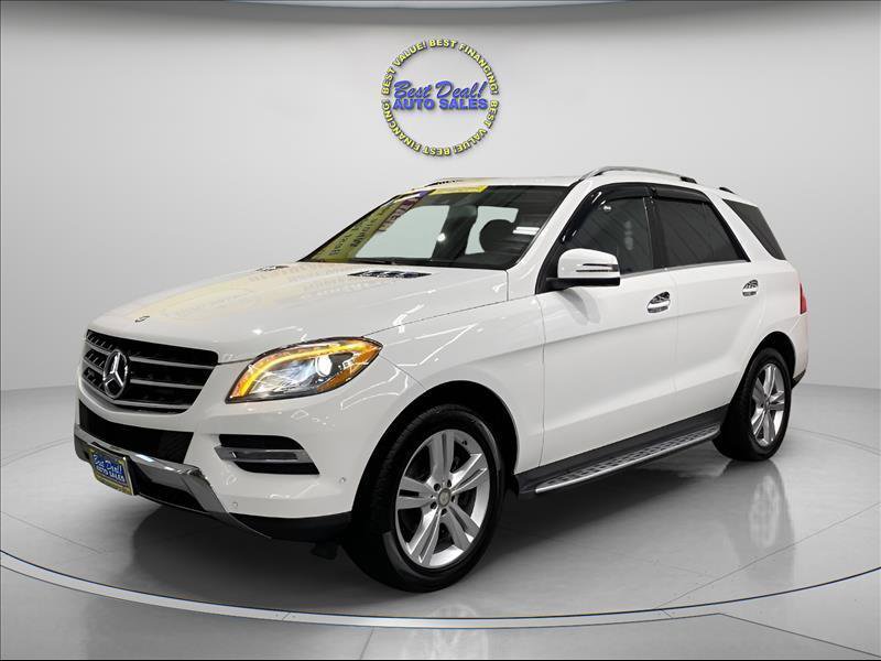 Used 2015 Mercedes-Benz ML 250 BlueTEC 4MATIC w/ Premium 1 Package image 1