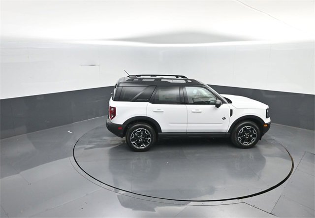 New 2025 Ford Bronco Sport Outer Banks w/ Outer Banks Tech Package+ image 32