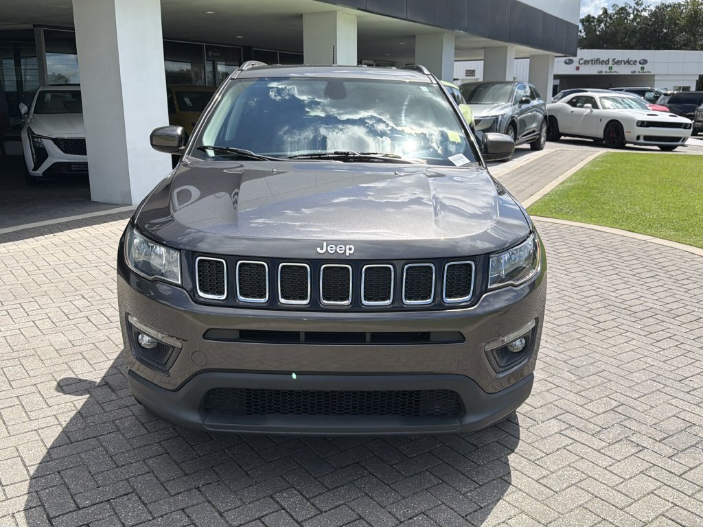 Used 2020 Jeep Compass Latitude w/ Popular Equipment Group FWD image 8