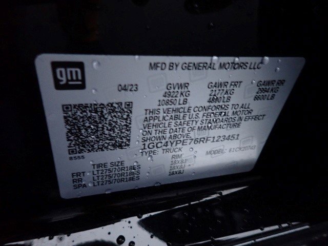 Certified 2024 Chevrolet Silverado 2500 LTZ w/ LTZ Convenience Package image 24