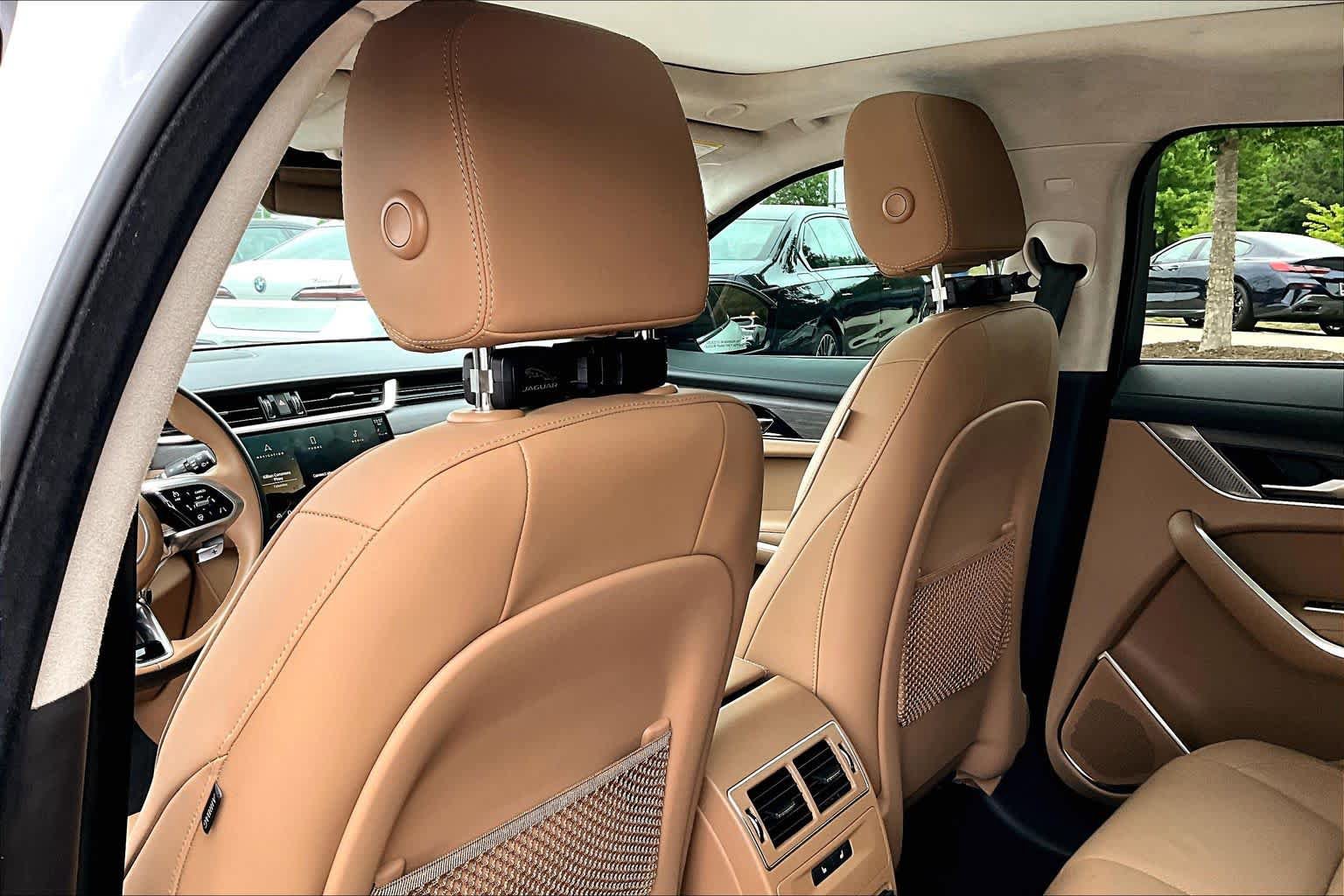 Used 2023 Jaguar F-PACE S AWD/4WD image 22